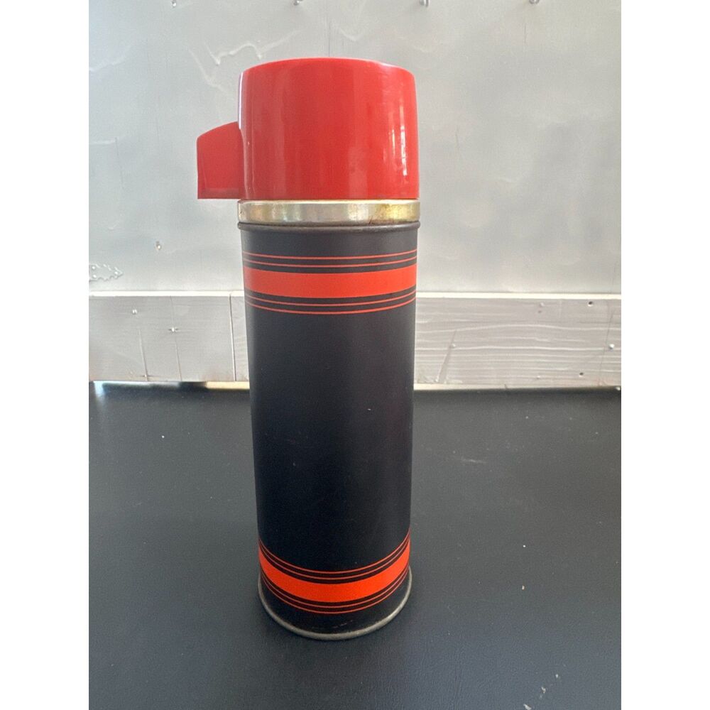 Vintage W T Grant's Thermos Pint Vacuum Bottle Red and Black 16 oz.